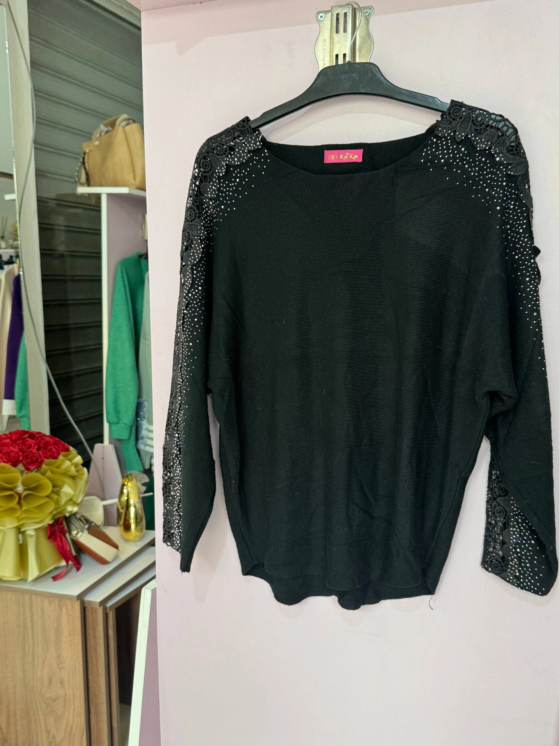 كنزة نسائية صوف ناعم