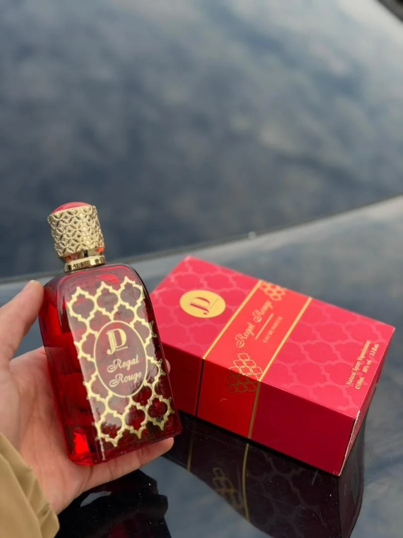 عطر مميز و رائحة ثابتة